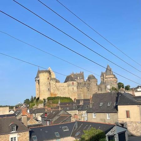 Appartement Calme Et Cosy Proche Centre Vue Chateau Vitre  Luaran gambar